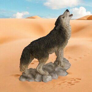 Vintage 1988 Howling Wolf Made by Castagna Italy Coyote Resin Figurine Statue 6"